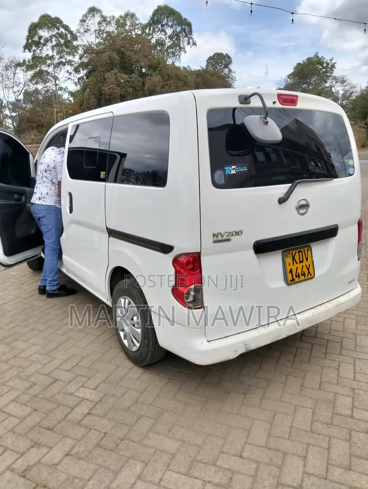 Nissan NV200 2018 White