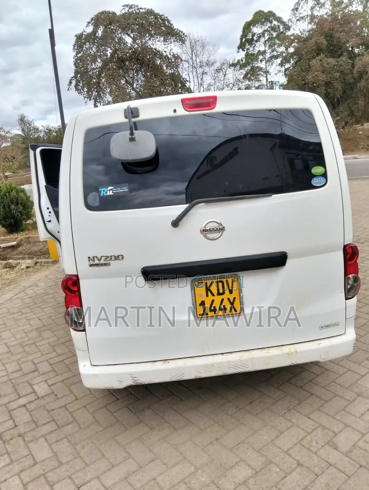 Nissan NV200 2018 White