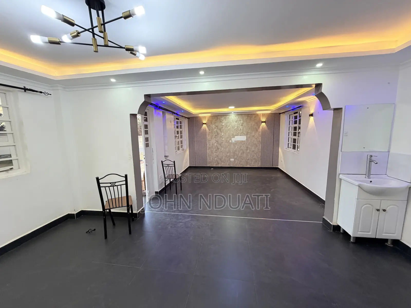 5bdrm Mansion in Kamiti Road, Kiambu / Kiambu for rent