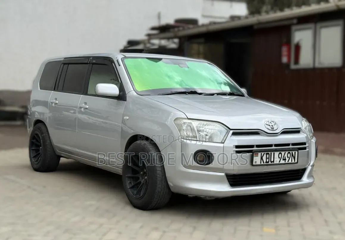 Toyota Succeed 2018 Silver