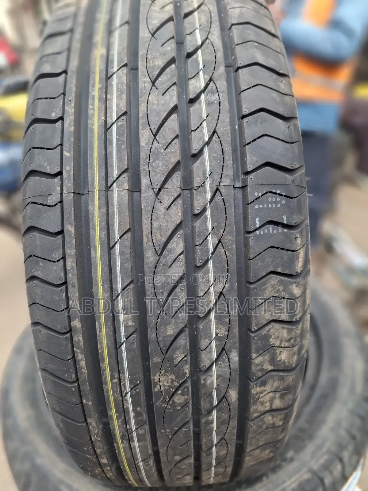 205/50r17 Centara Tire