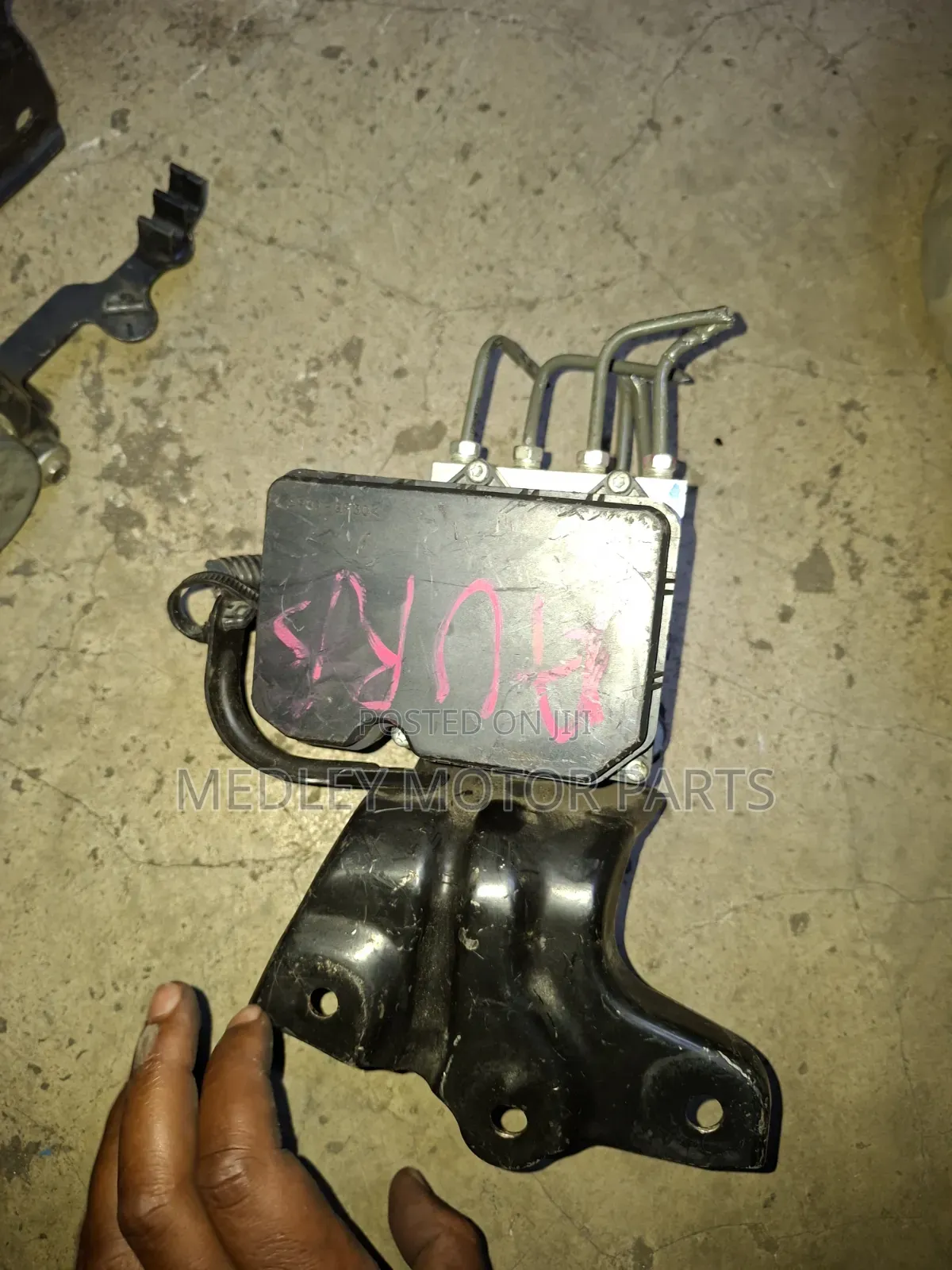 Toyota Auris ABS Motor <7Y>