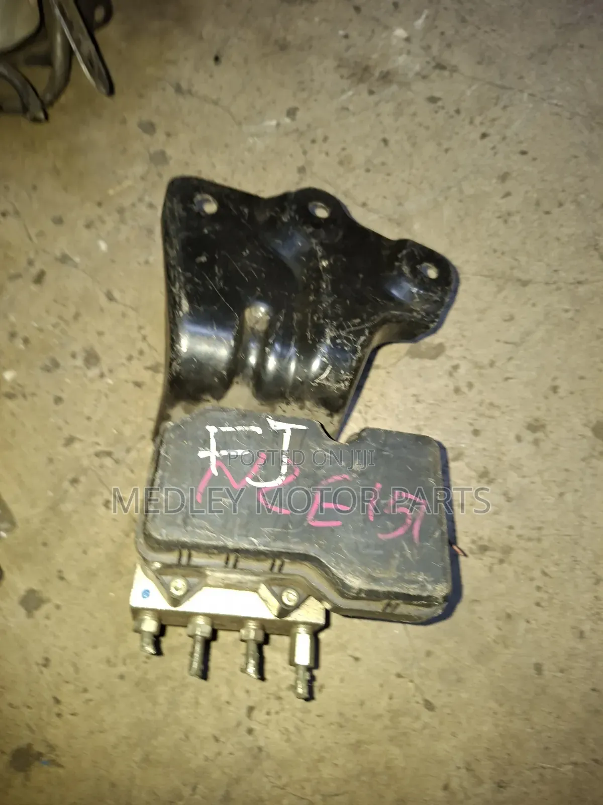 Toyota NZE Abs Motor <FJ>