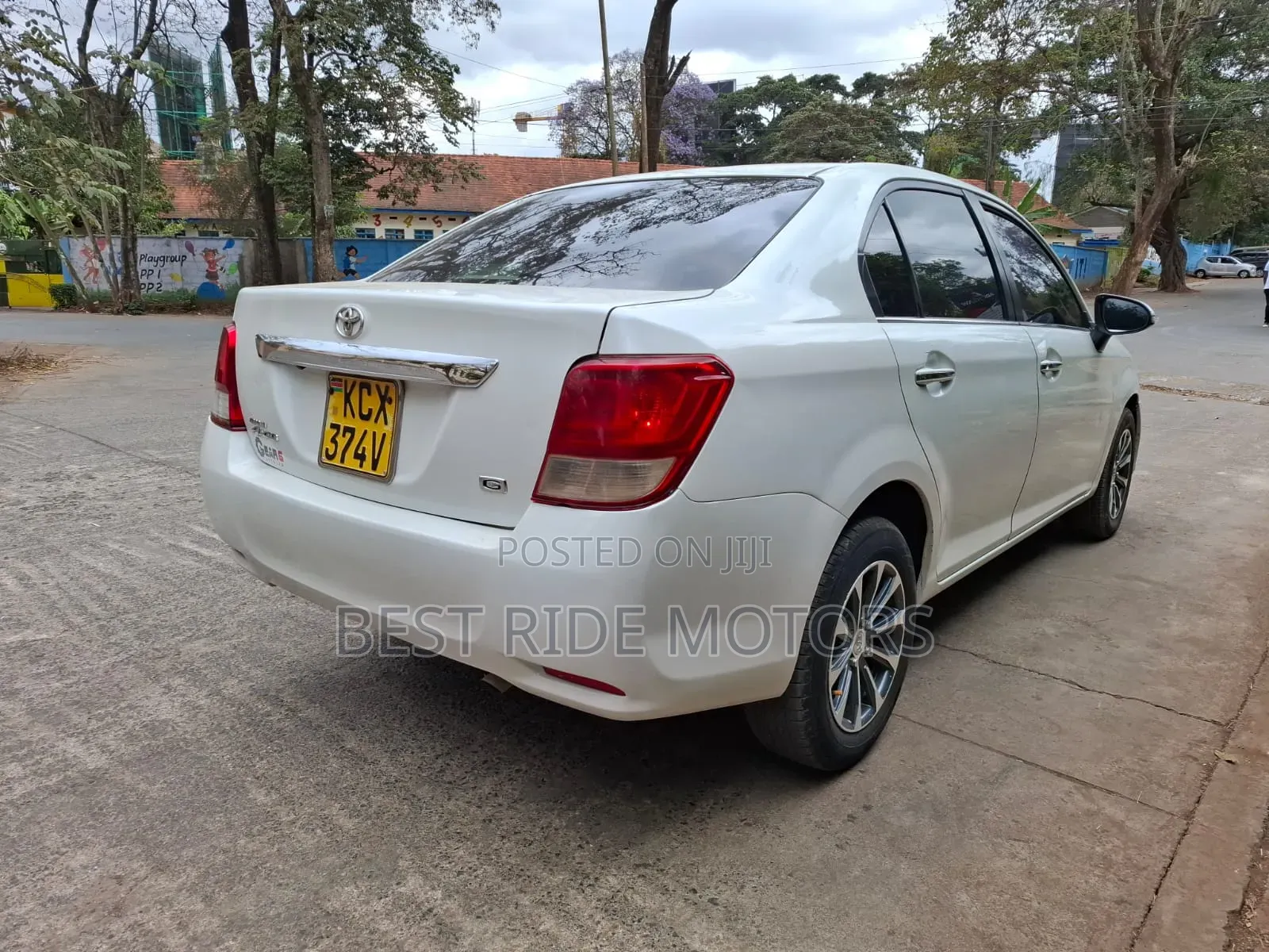 Toyota Axio 1.5 G 2WD 2013 White