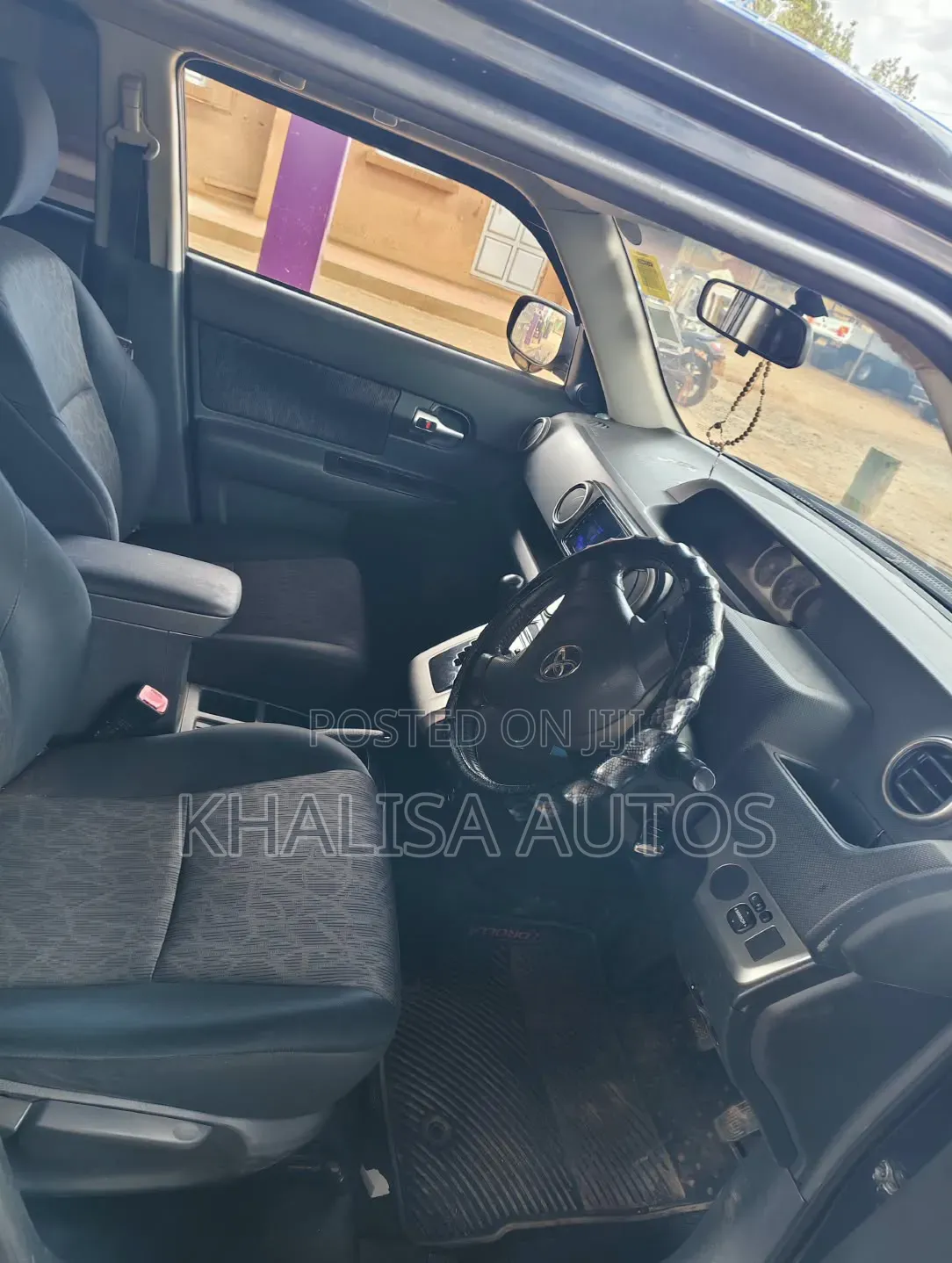 Toyota Rumion 1.5 FWD 2023 Black