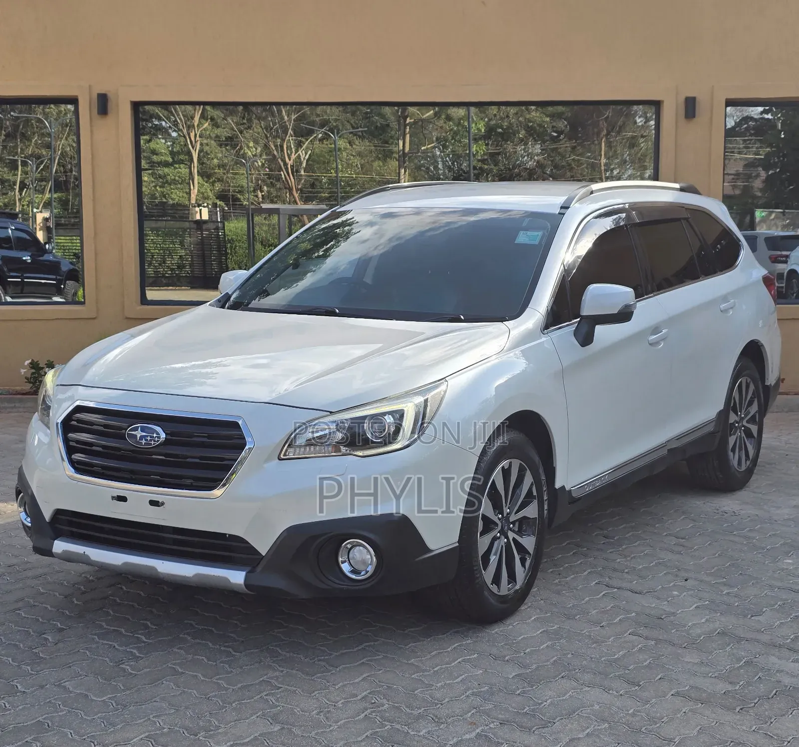 Subaru Outback 2015 White