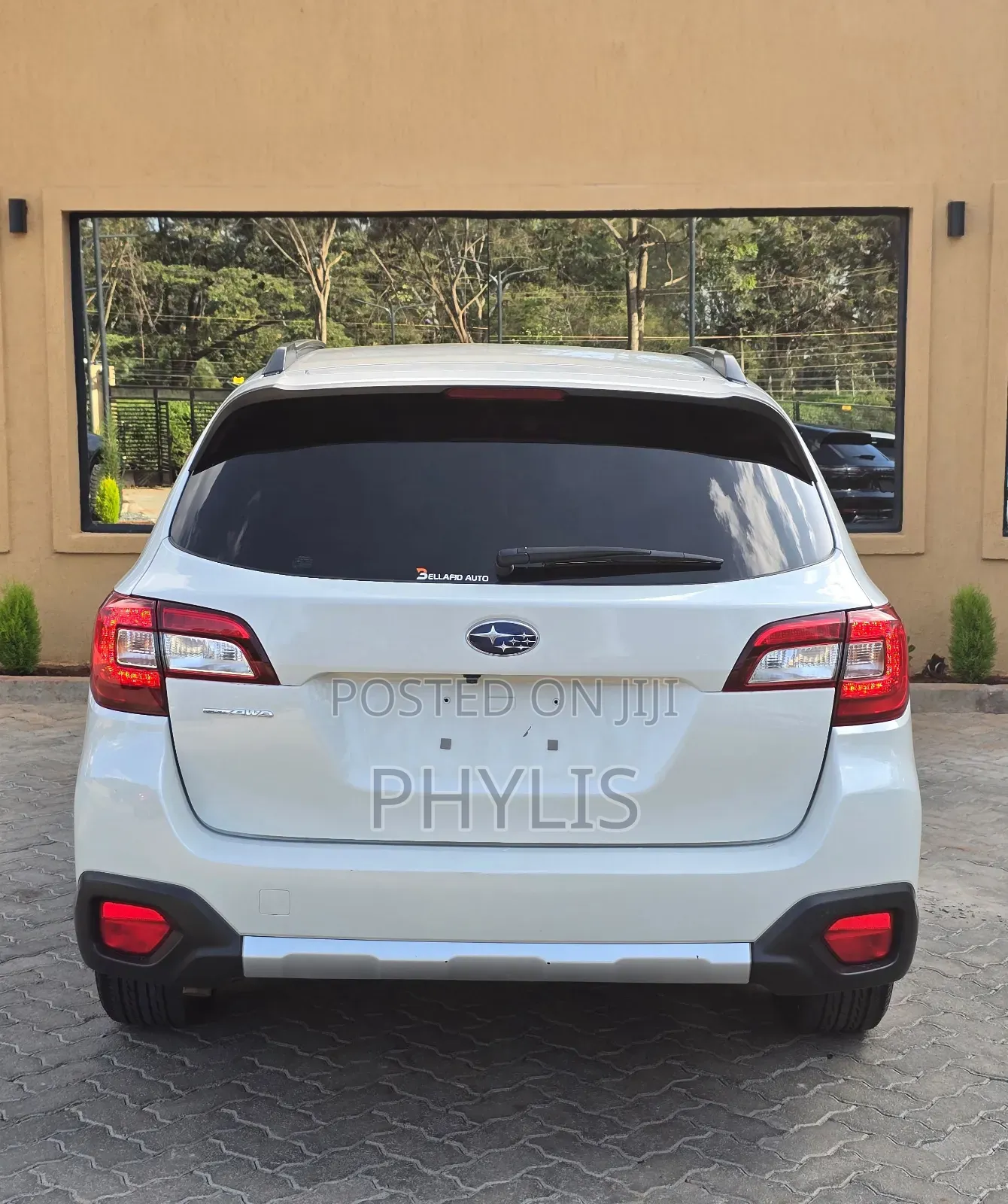 Subaru Outback 2015 White