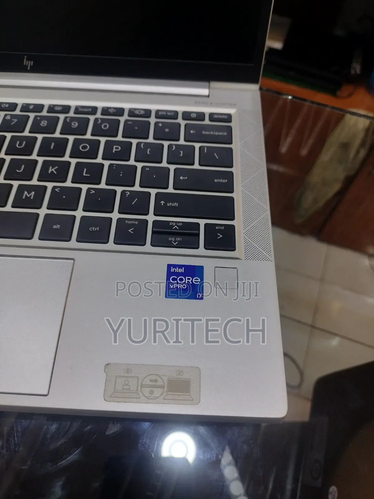 Laptop HP EliteBook 830 G8 16GB Intel Core i7 SSD 512GB