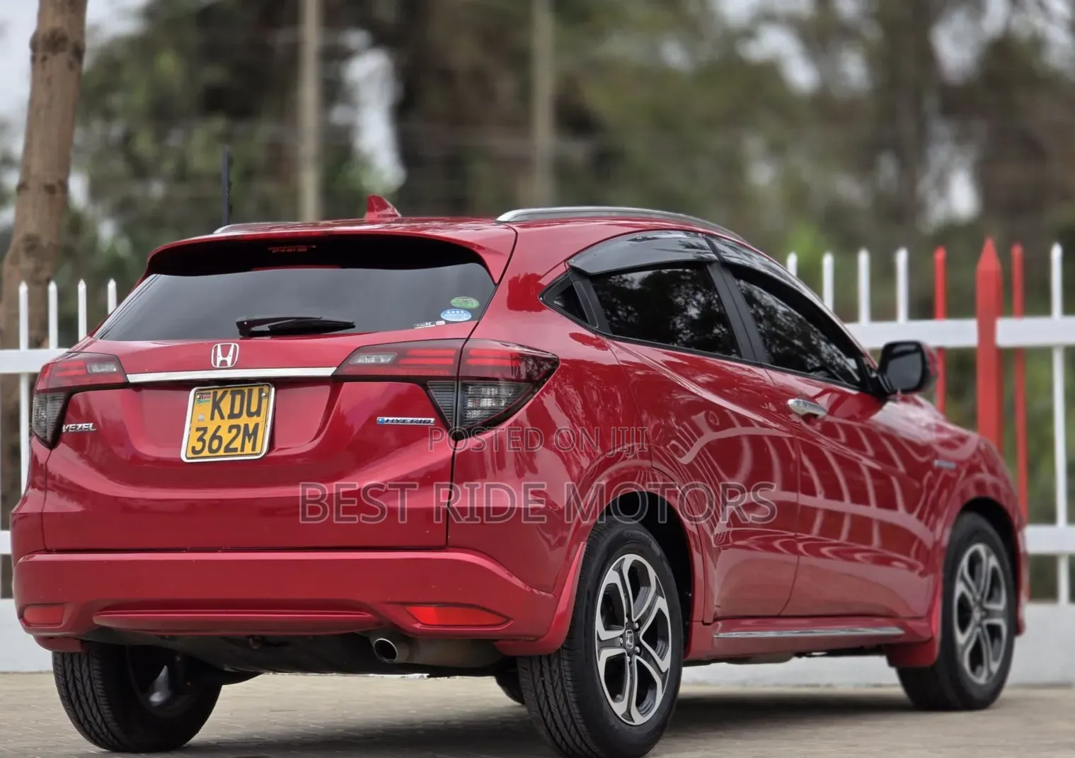Honda Vezel 1.5 Hybrid 2WD 2019 Red