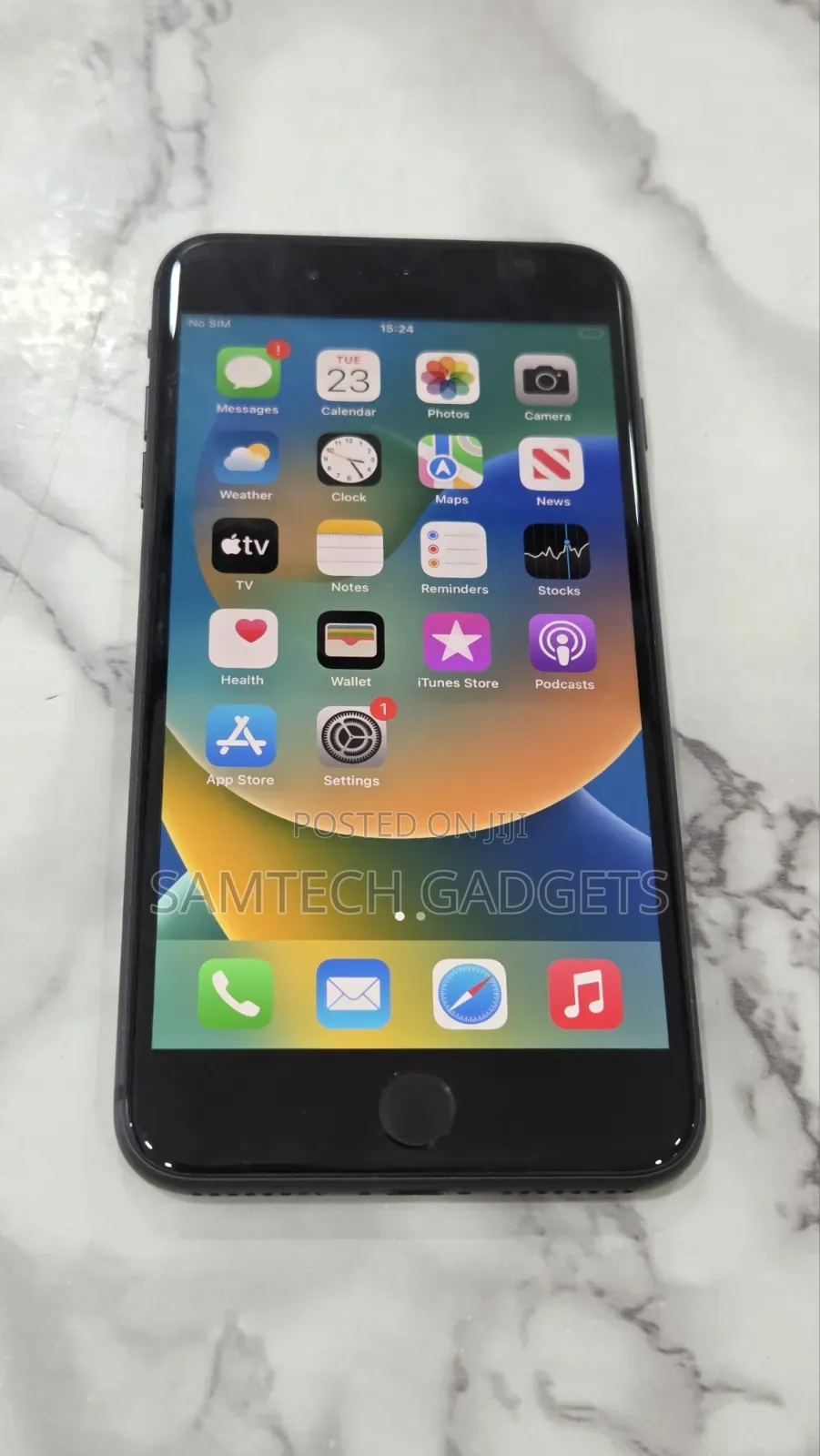 Apple iPhone 8 Plus 64 GB Black