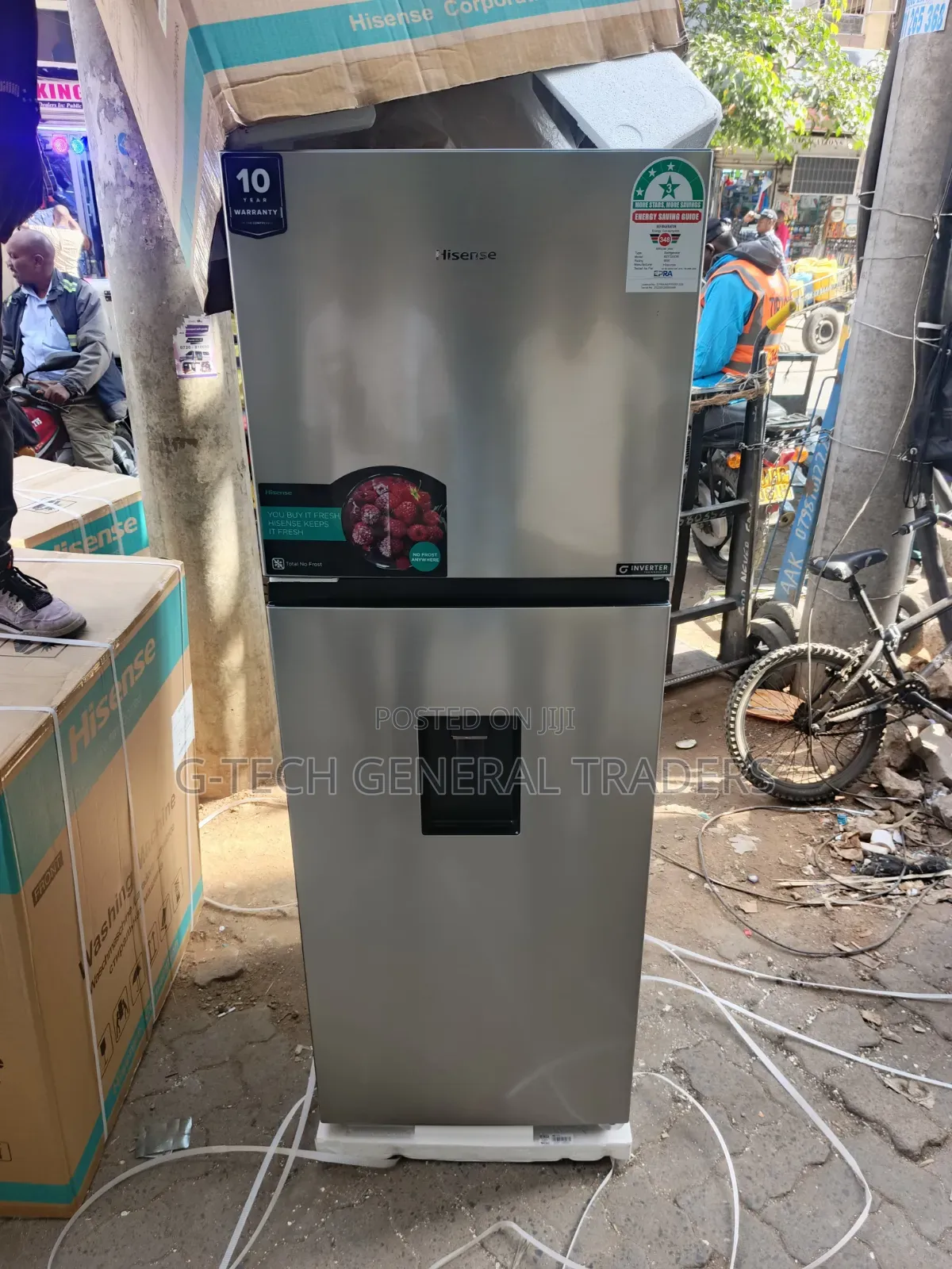 Hisense 320L Double Door Refrigerator With a Built-in Water Dispenser