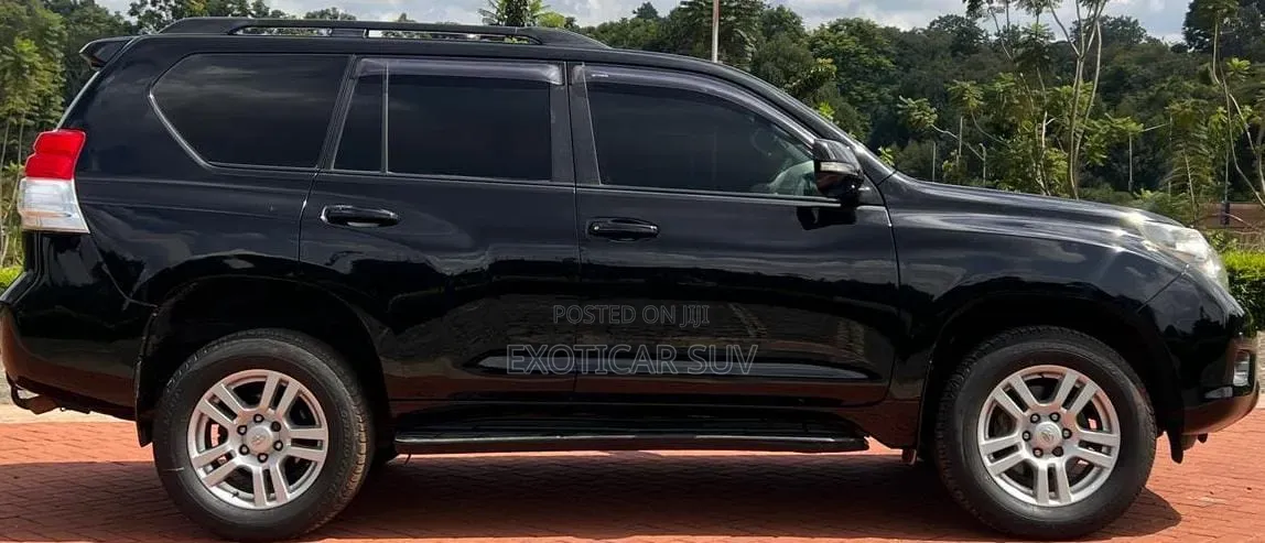 Toyota Land Cruiser Prado 3.0 TD 2011 Matt Black