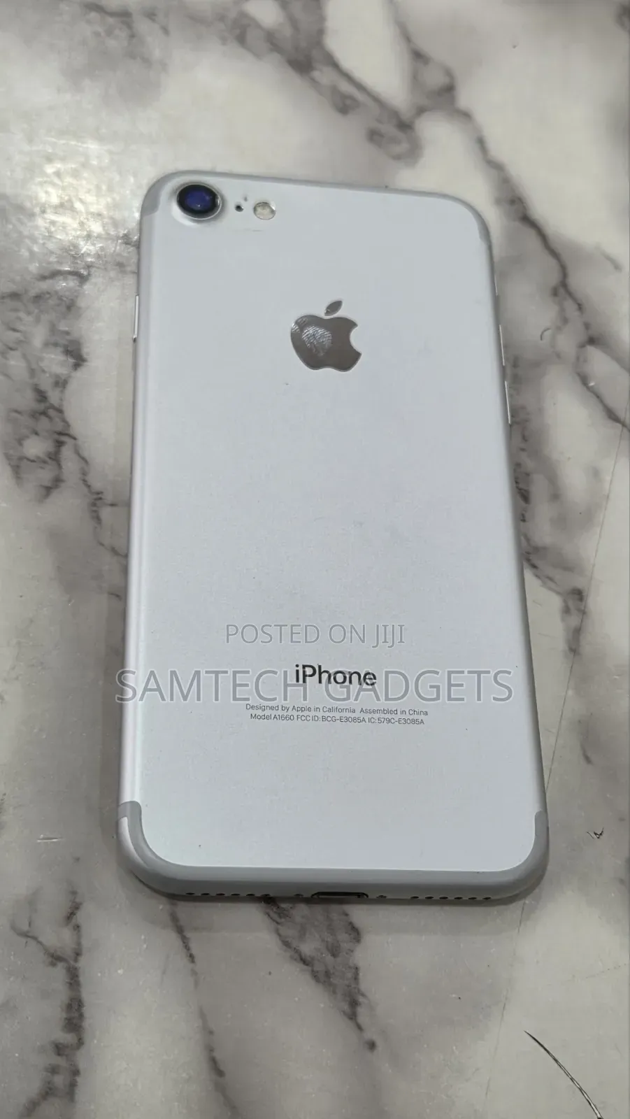 Apple iPhone 7 32 GB Gray