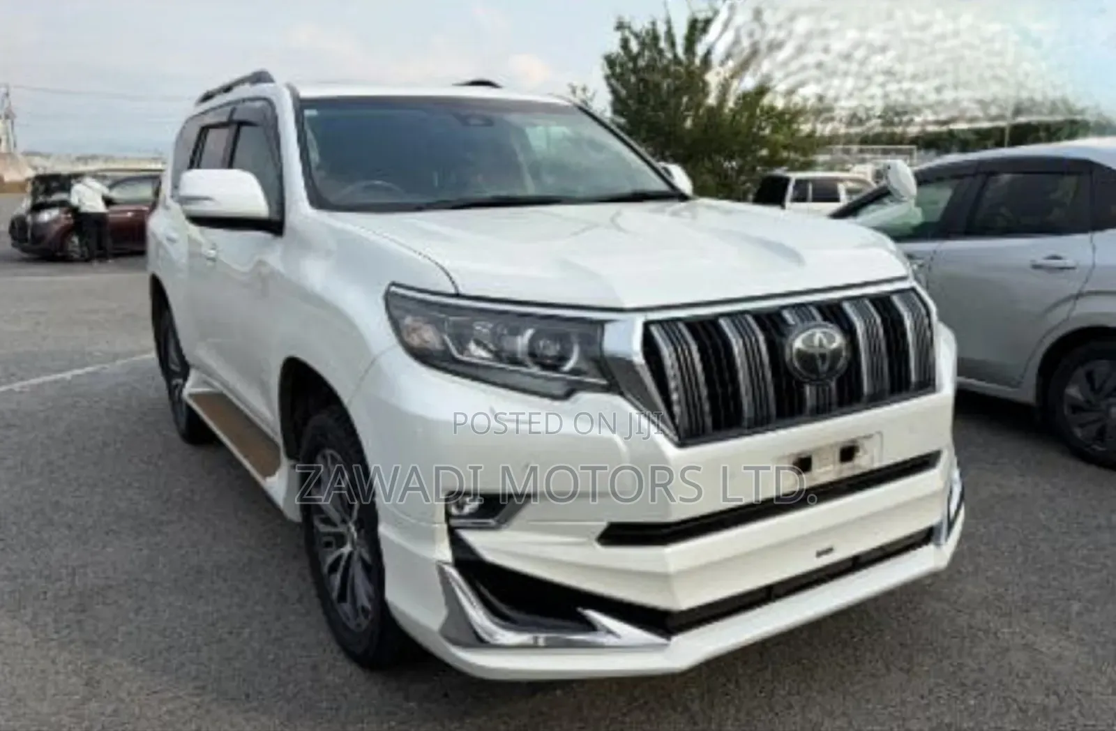Toyota Land Cruiser Prado 2.8 2019 White