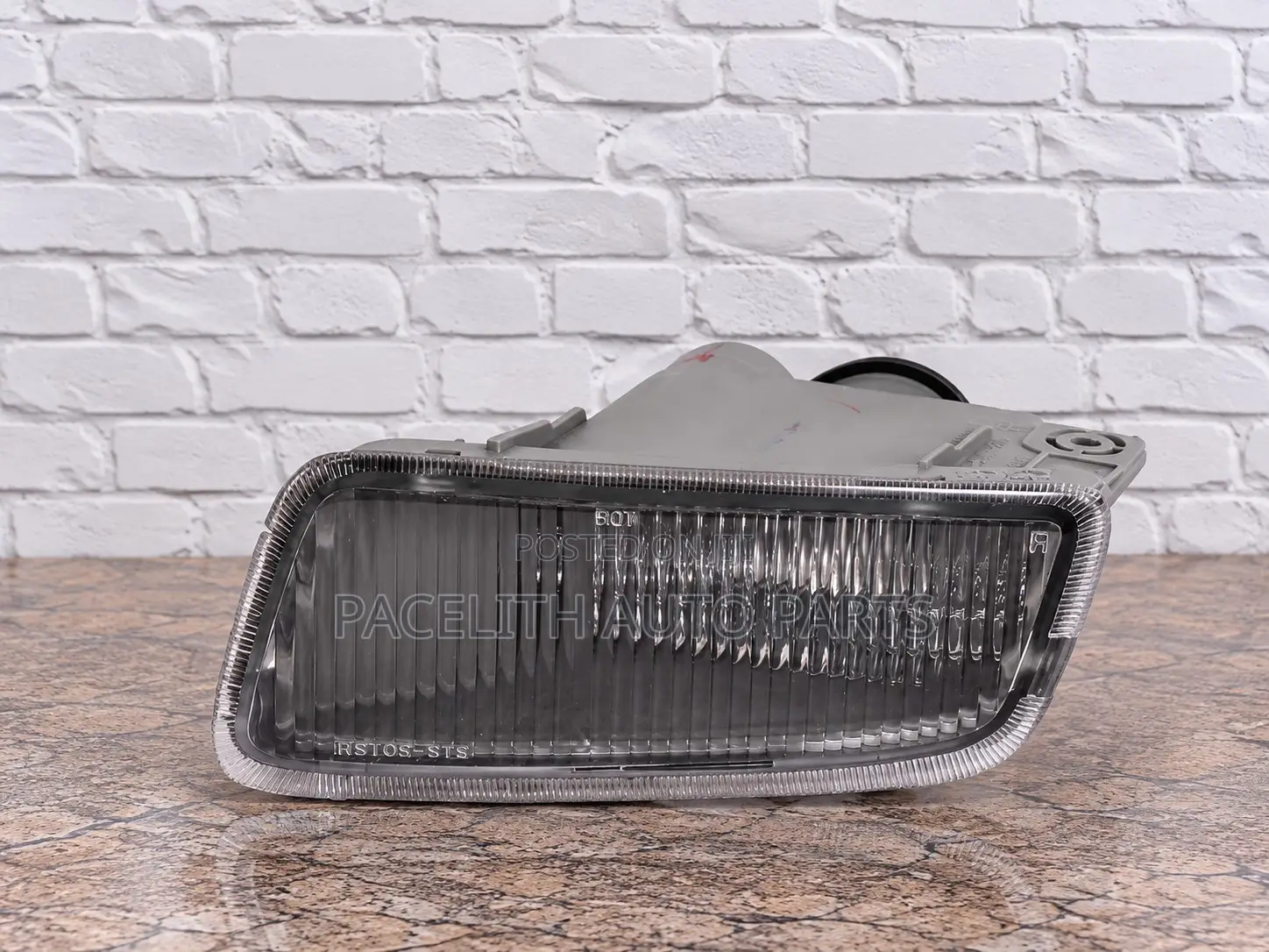 Fog Lamp / Light Toyota Corona Premio 1996/1997/1998 At210