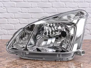 Head Lamp / Light Toyota Premio 240 2003/2004