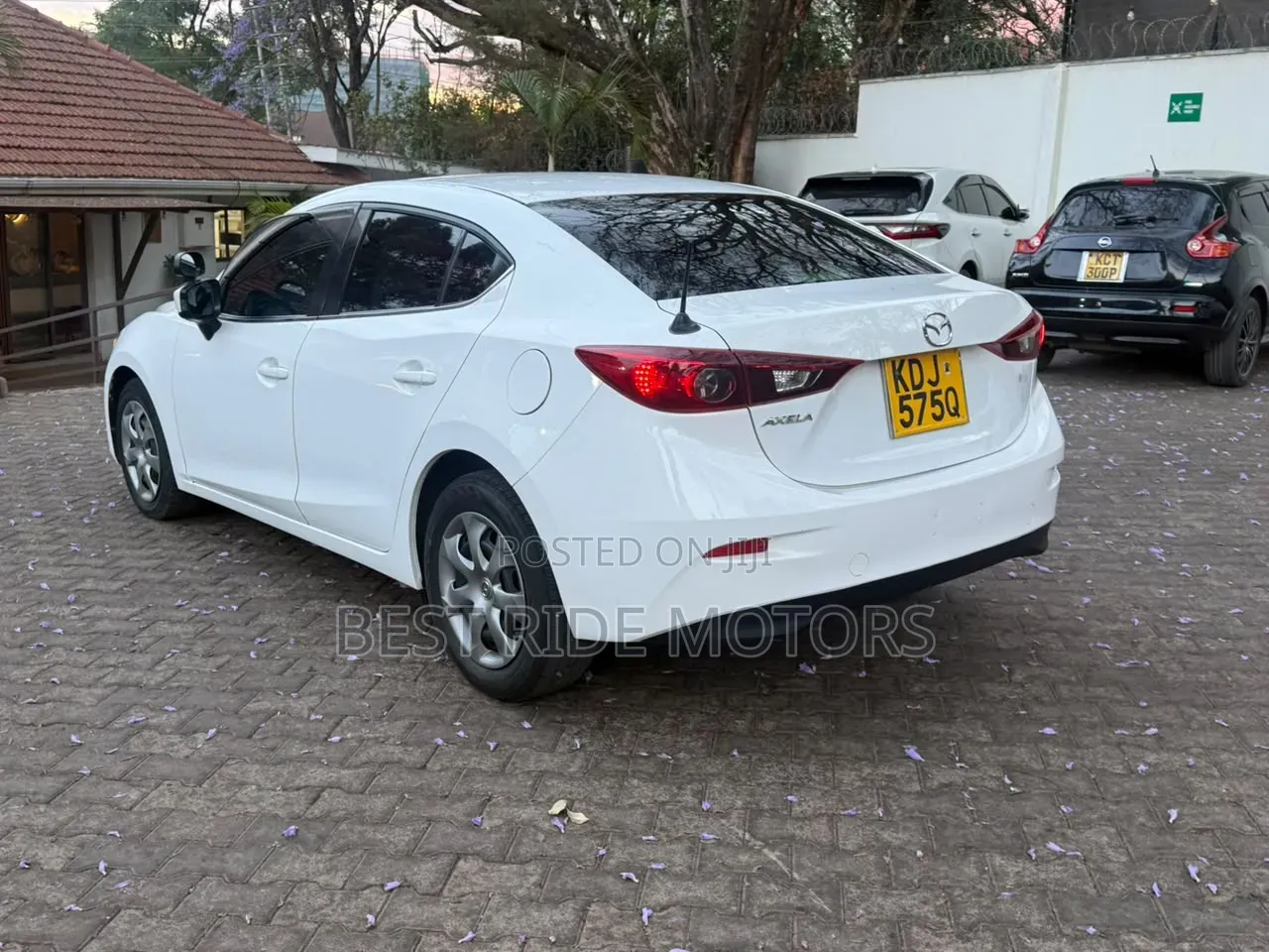 Mazda Axela 2015 White