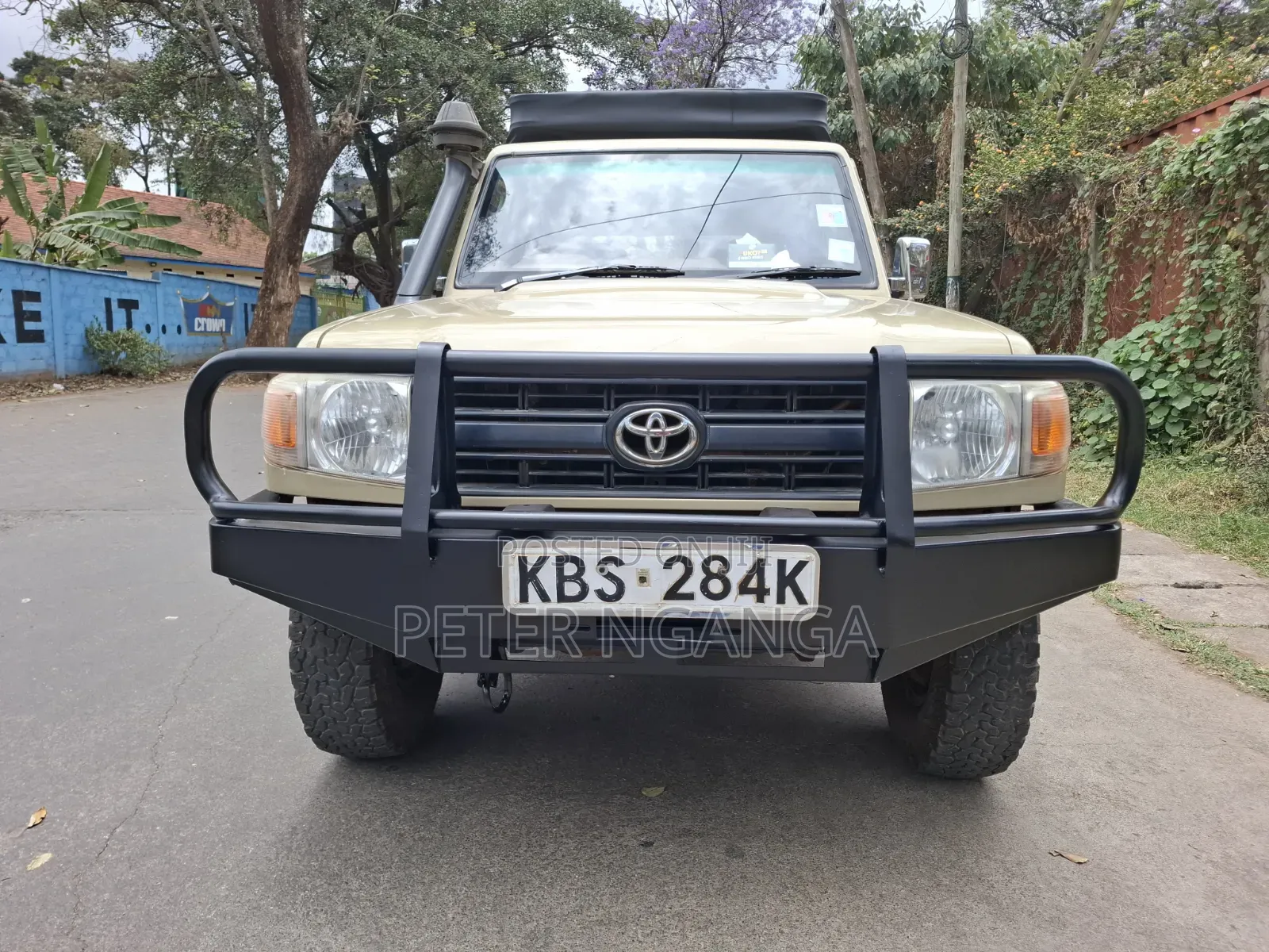 Toyota Land Cruiser 2012 Beige