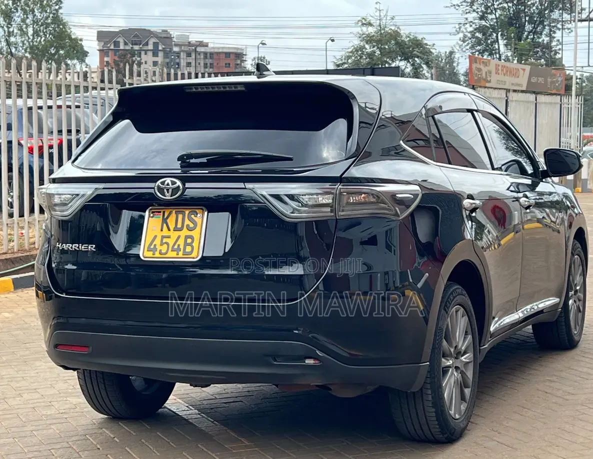 Toyota Harrier 2017 Black
