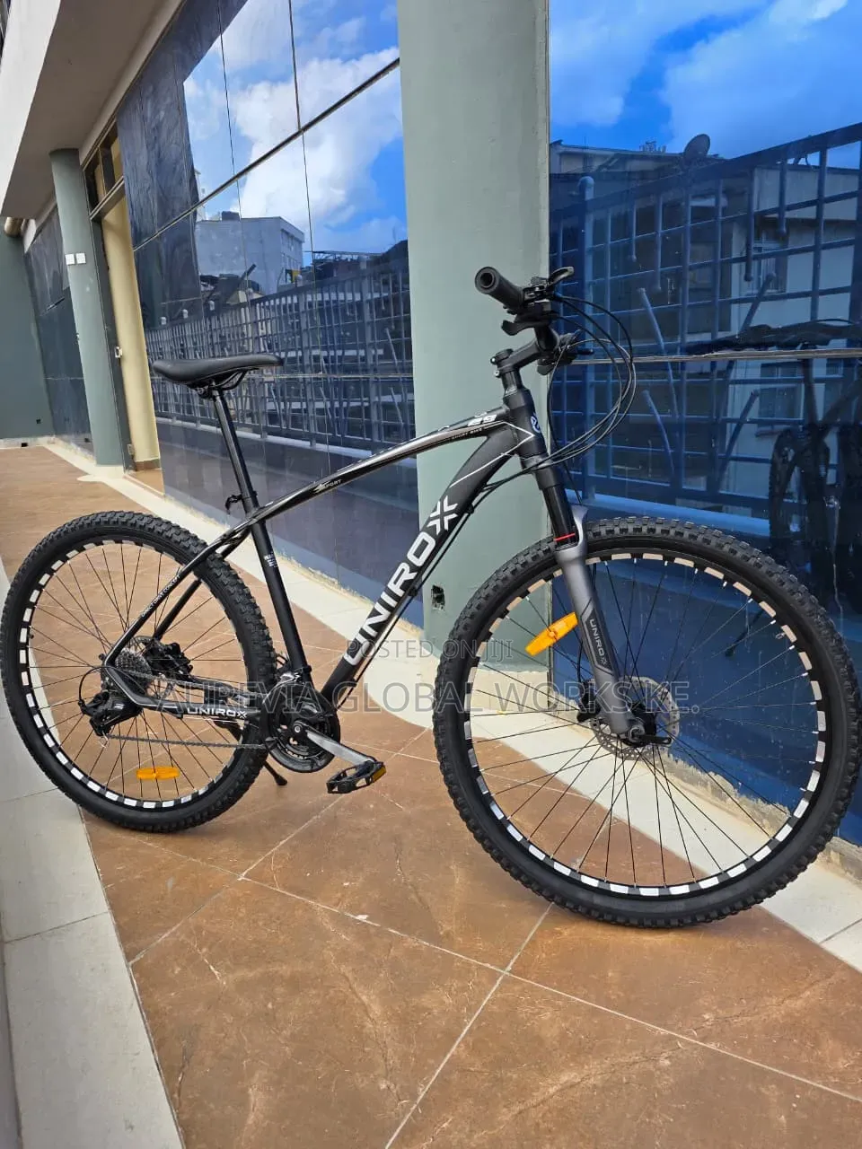 Unirox Size 29 Hydraulic Brakes