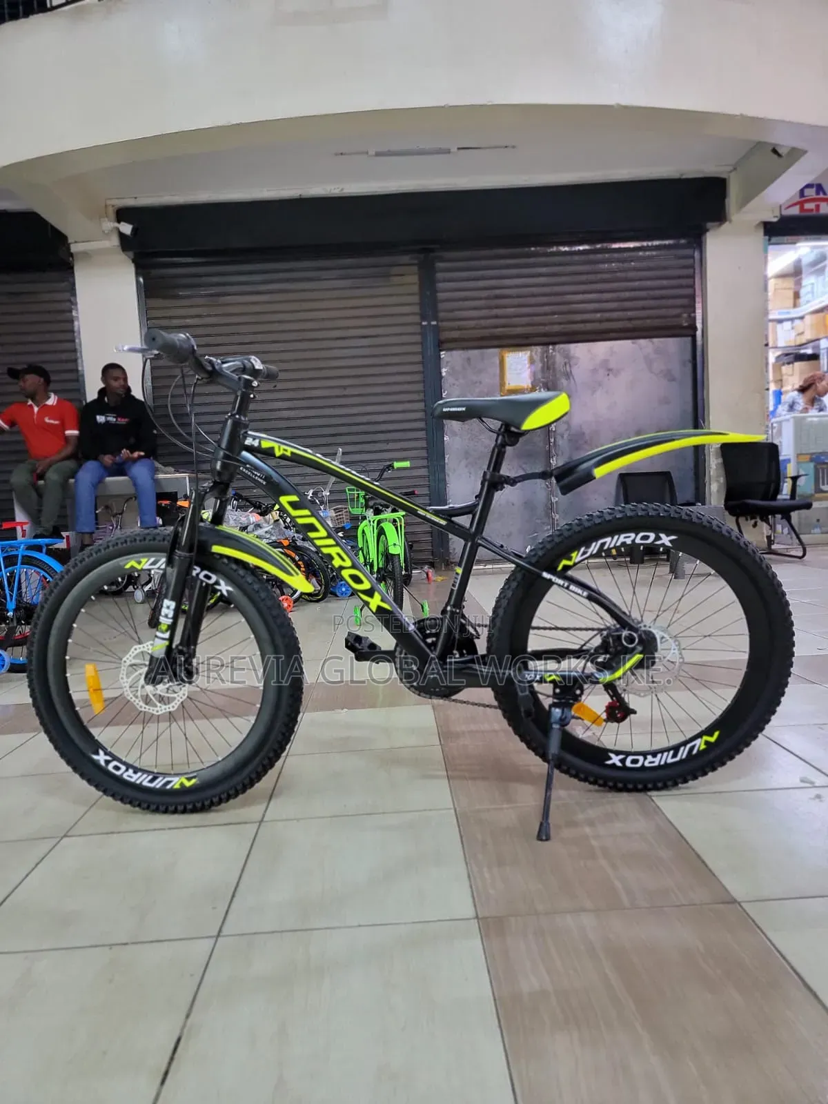 26 " Unirox Premium Yellow