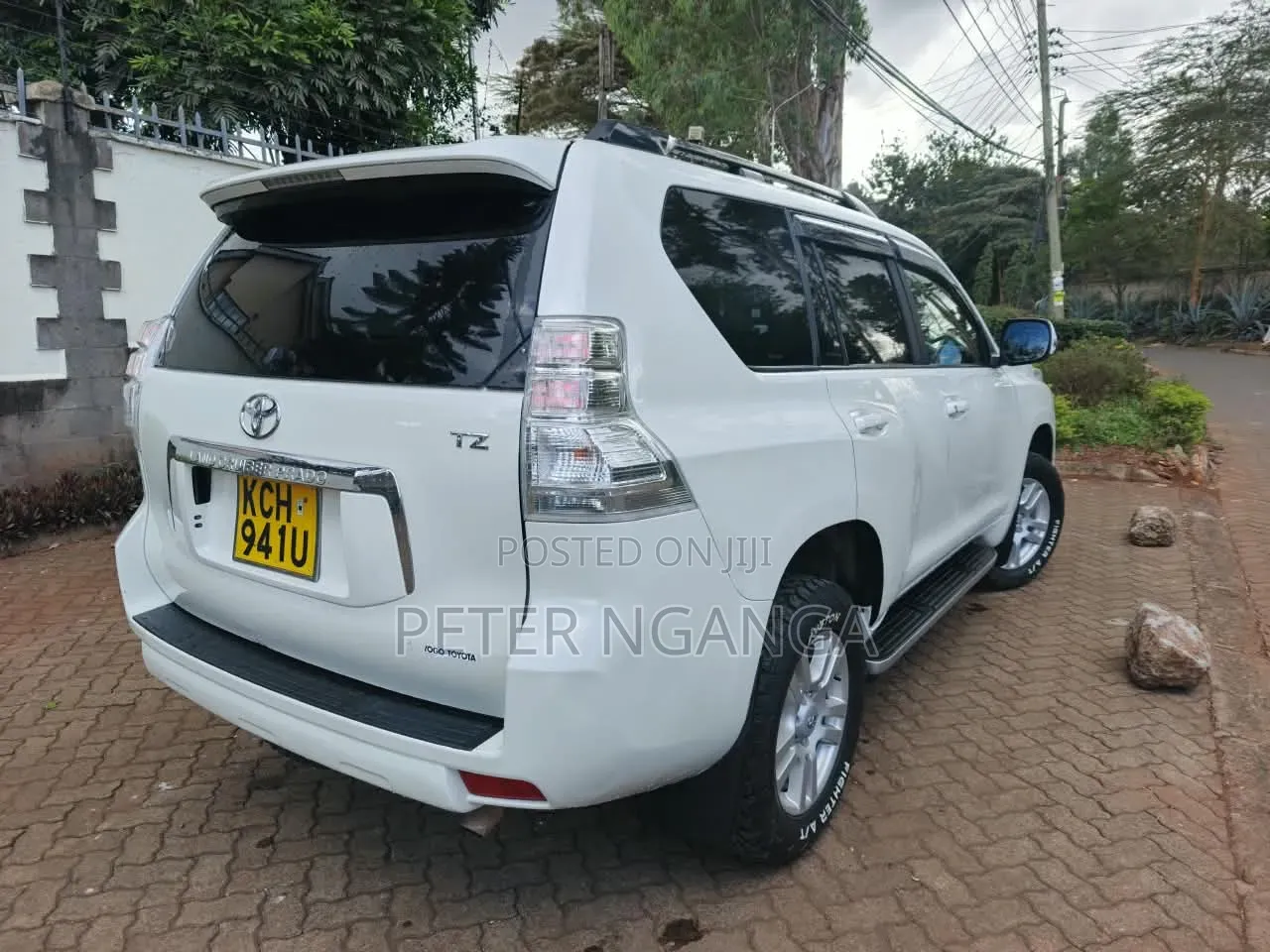 Toyota Land Cruiser Prado 4.0 i 2013 White