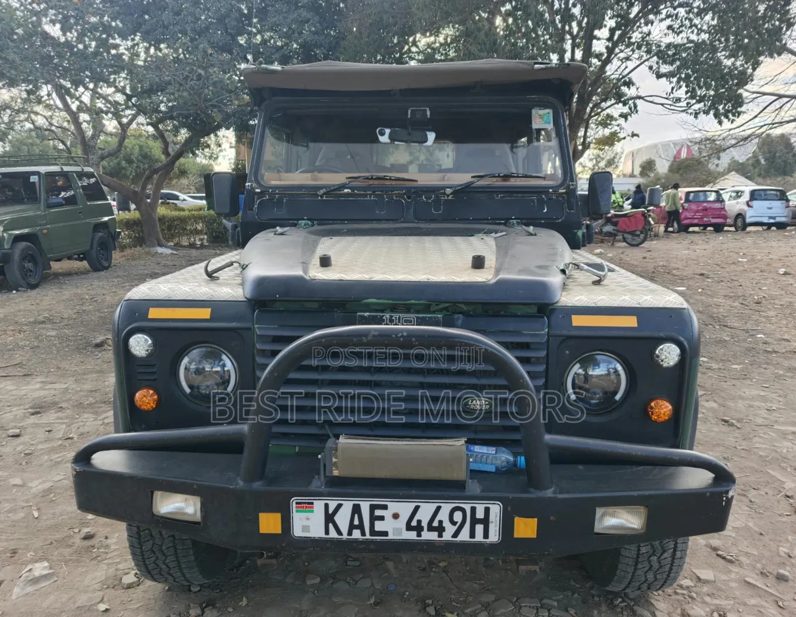 Land Rover Defender 2001 Green
