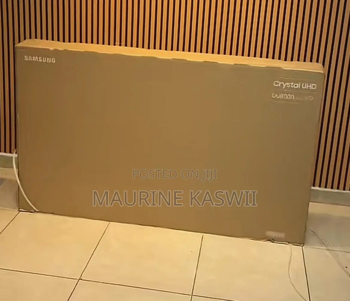 Samsung 75” Smart TV Uhd 75du8000