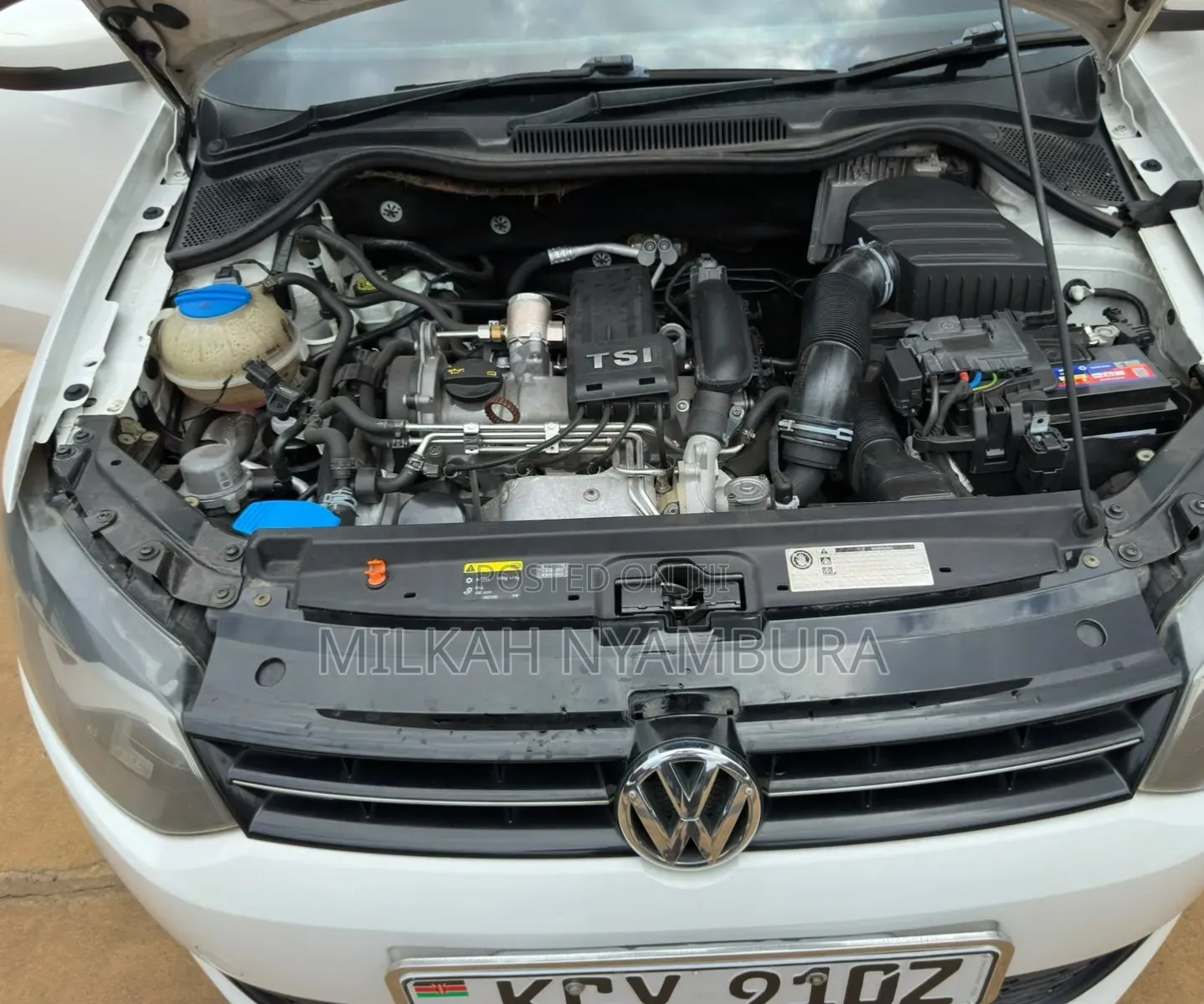 Volkswagen Polo 2013 White