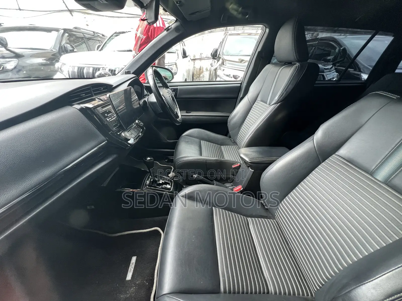 Toyota Corolla Fielder 2020 Blue