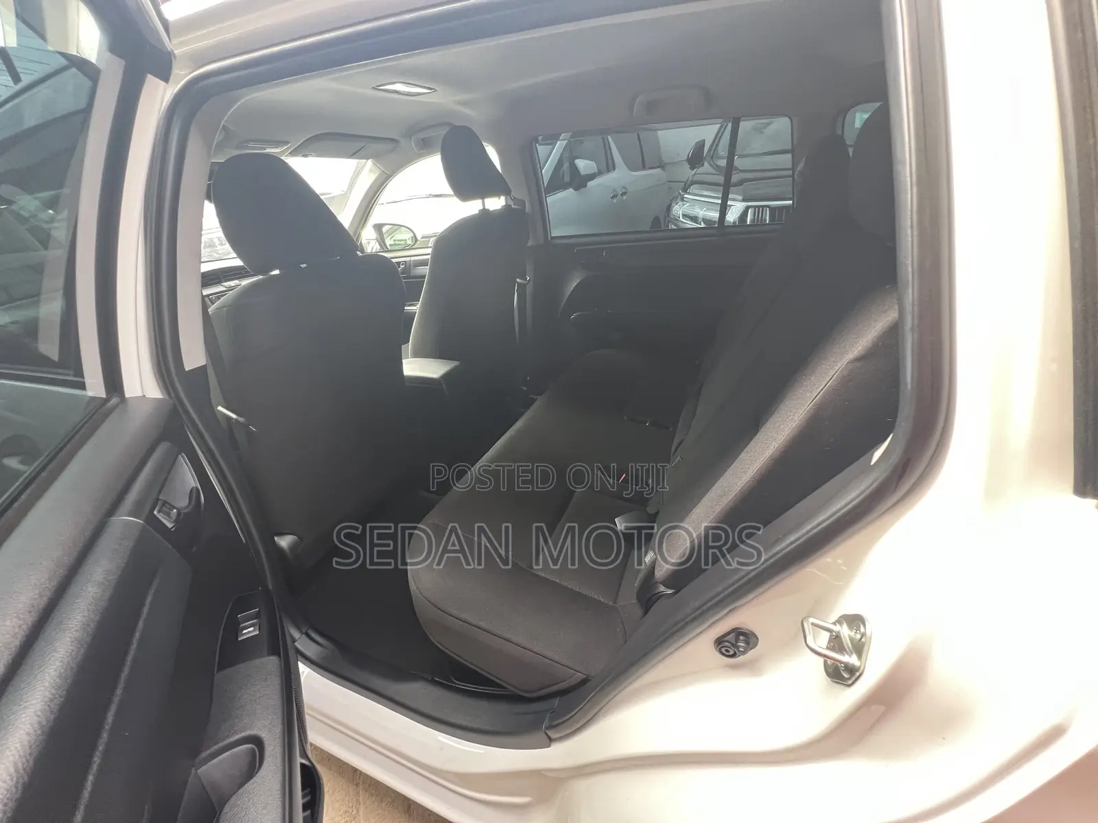 Toyota Corolla Fielder 2019 Off white