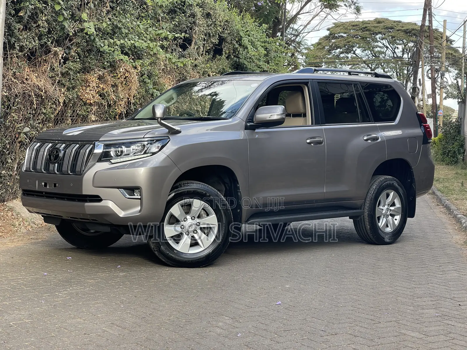 Toyota Land Cruiser Prado 2021 Gold