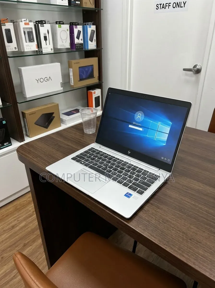 New Laptop HP EliteBook 830 G5 8GB Intel Core i5 SSD 256GB
