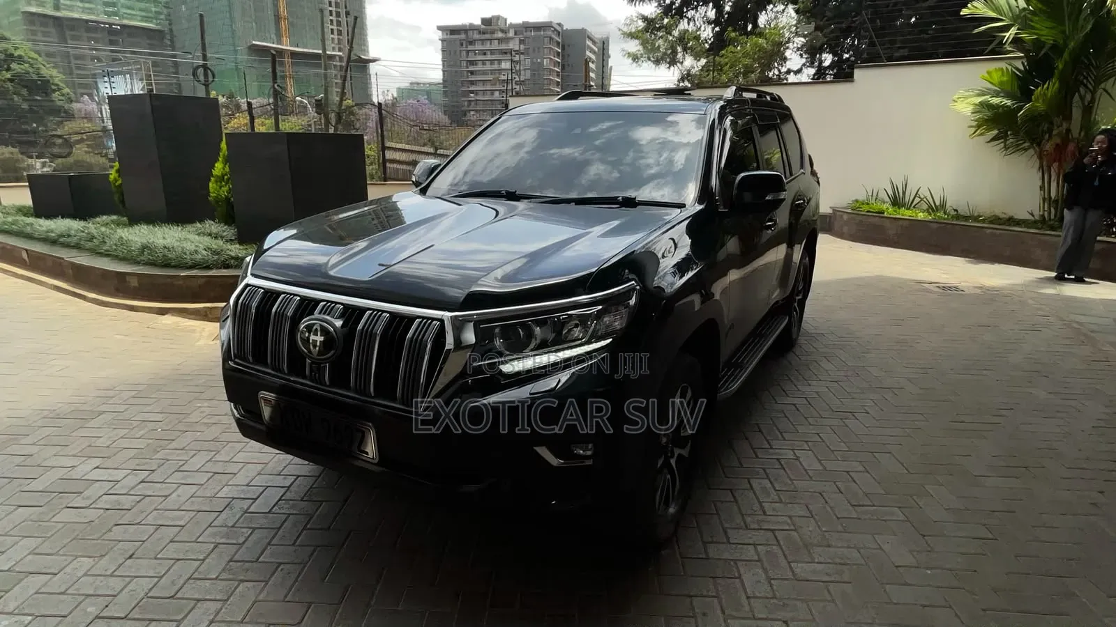Toyota Land Cruiser Prado 2.8 2023 Black
