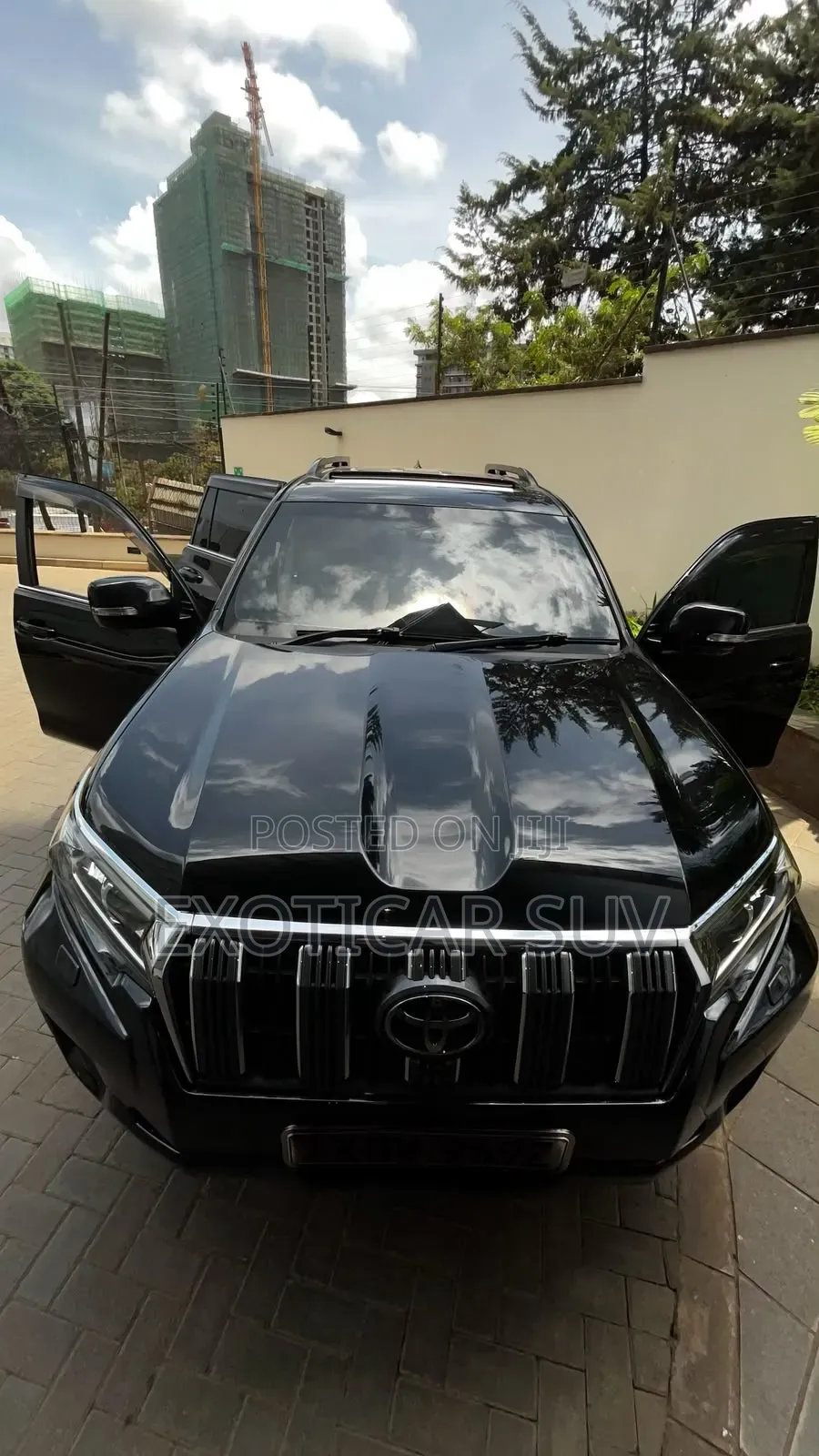 Toyota Land Cruiser Prado 2.8 2023 Black