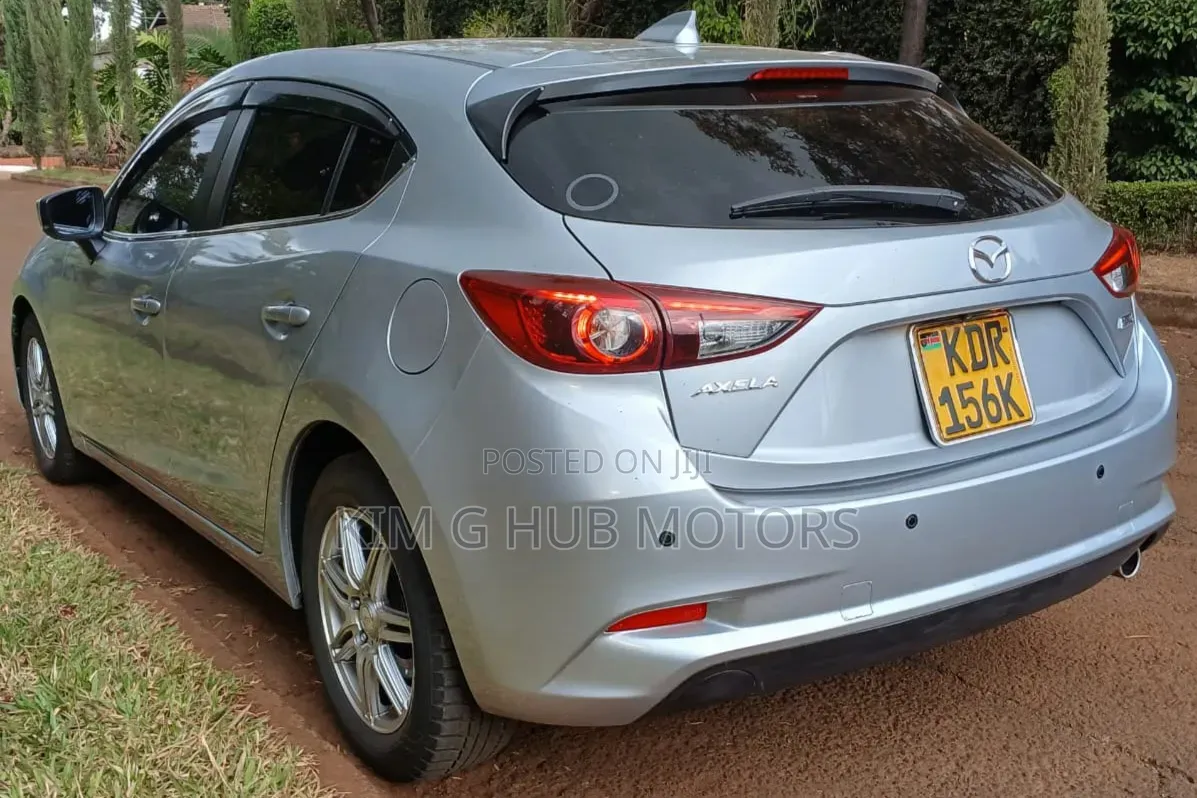 Mazda Axela 2017 Silver