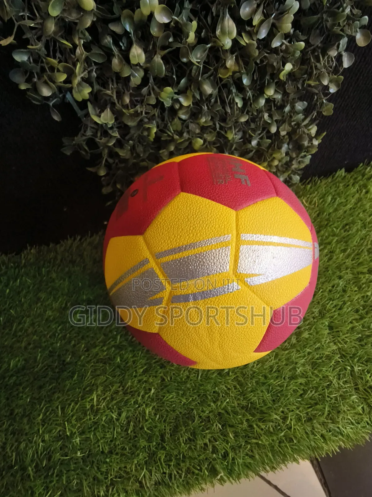Molten Size 3 Handball Ball
