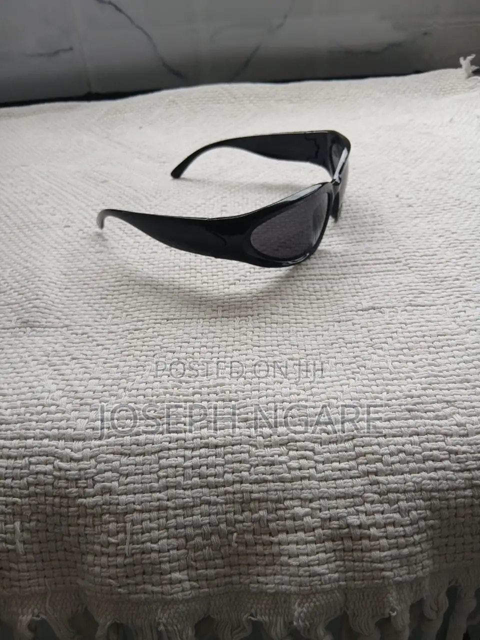 Stylish Black Oversized Sunglasses for Women – Chic Everyday Shades
