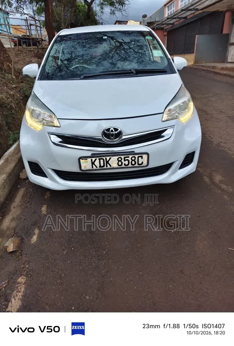 Toyota Ractis 1.5 FWD 2016 White