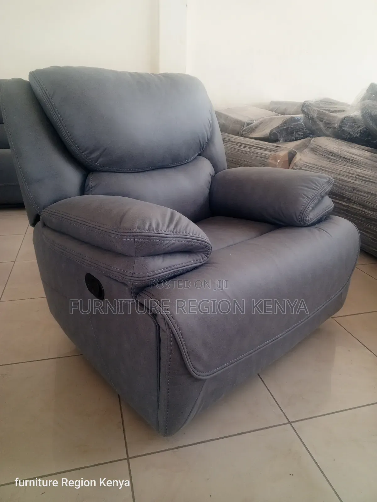 1 Seater Luxurious Durable Gray Recliner Sofa