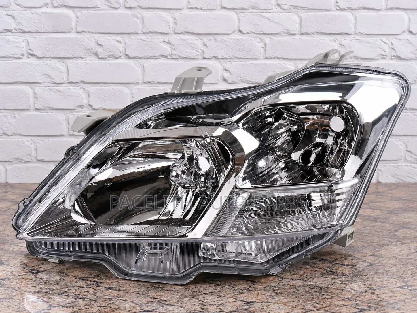 Head Lamp / Light Toyota Premio 260 2008/2009/2010 Clear