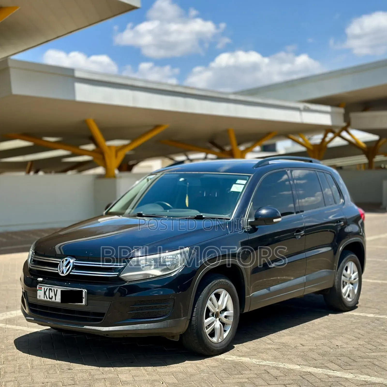 Volkswagen Tiguan 2013 Black
