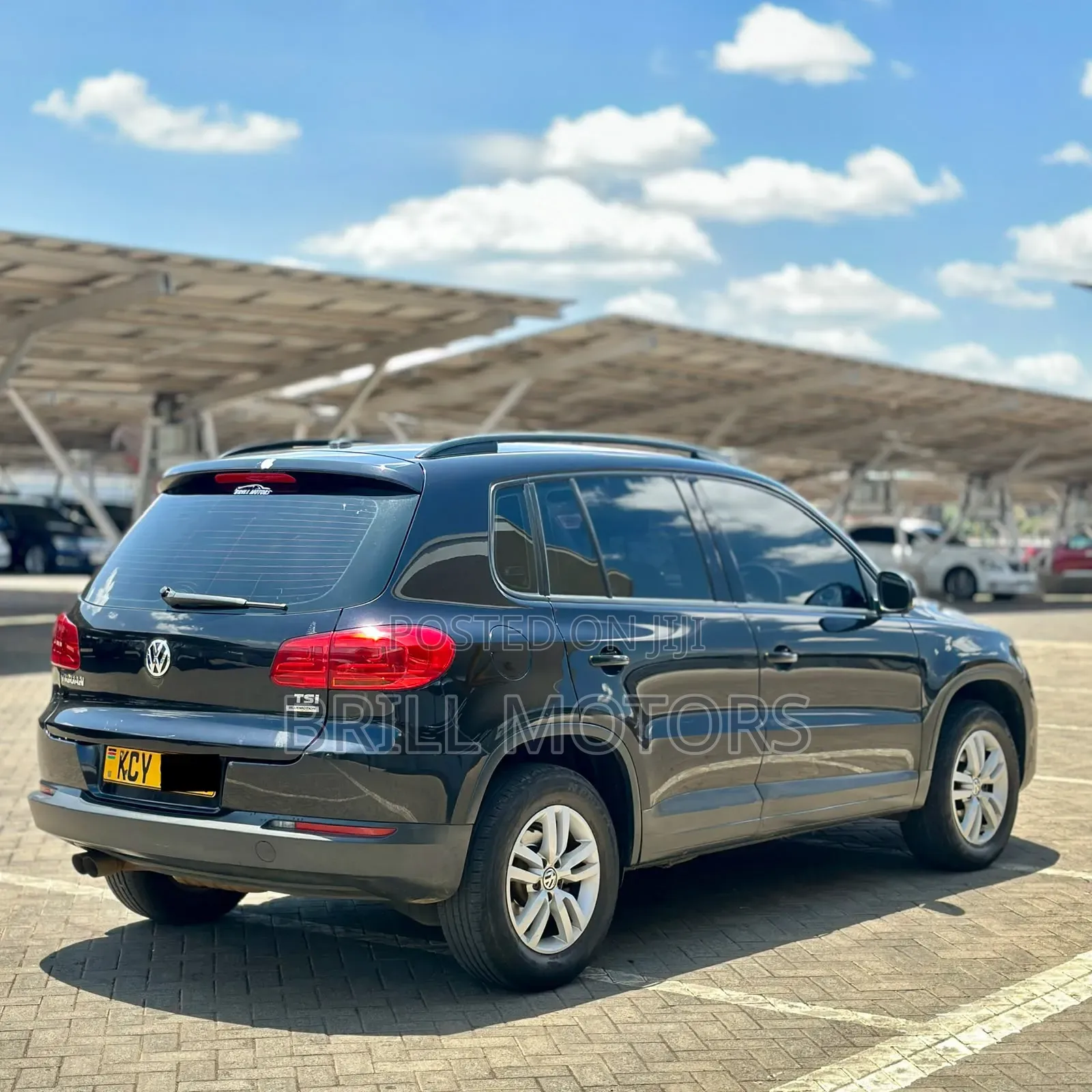 Volkswagen Tiguan 2013 Black