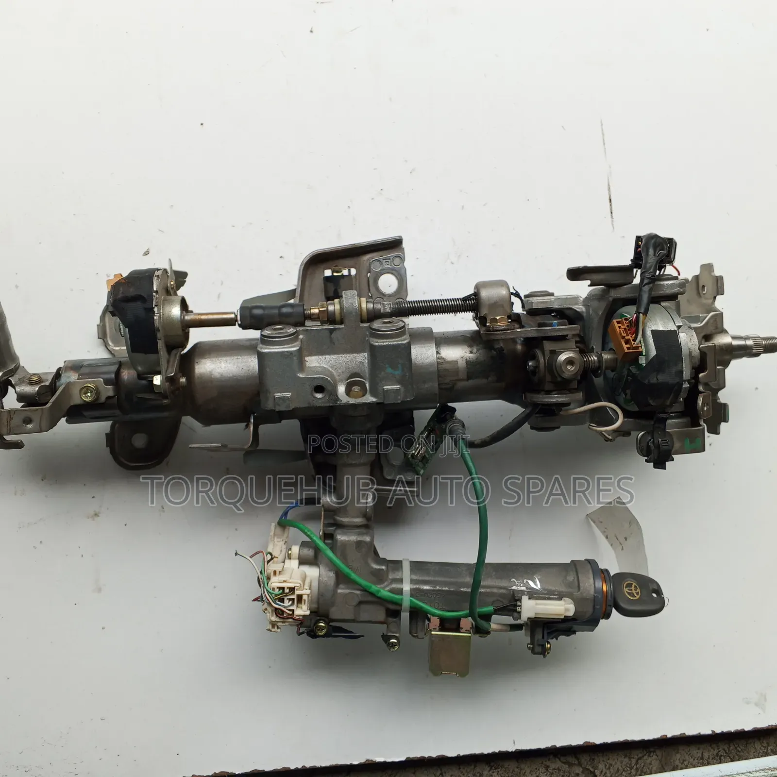 Toyota Crown Majesta 2000 1UZ Steering Column