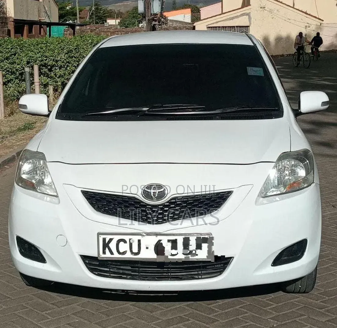 Toyota Belta 2012 White