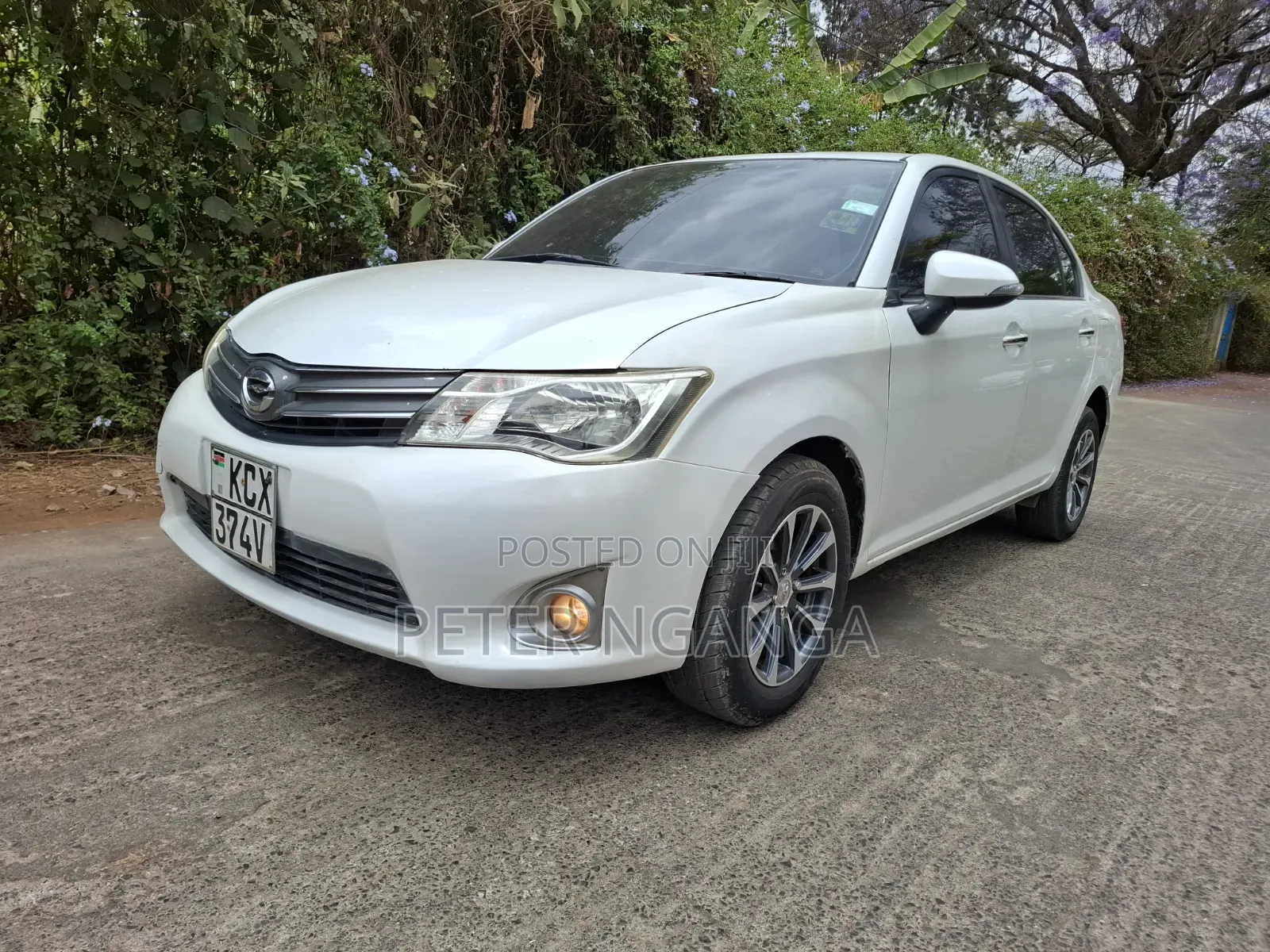 Toyota Axio 1.5 X 2WD 2012 White