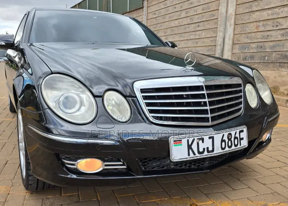 Mercedes-Benz E250 2010 Matt Black