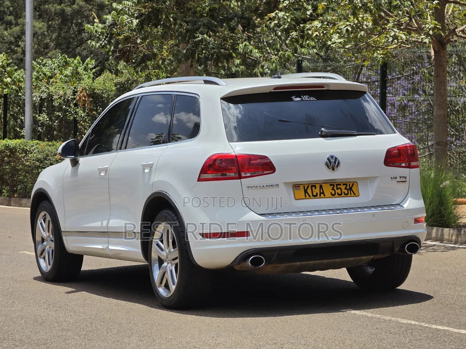 Volkswagen Touareg TDI Executive 2012 White