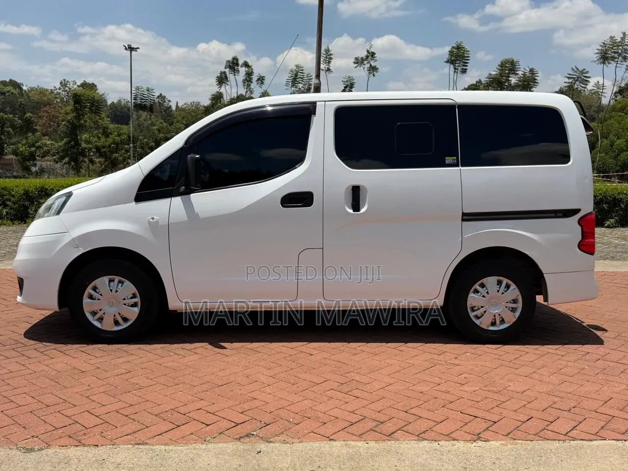 Nissan NV200 2018 White