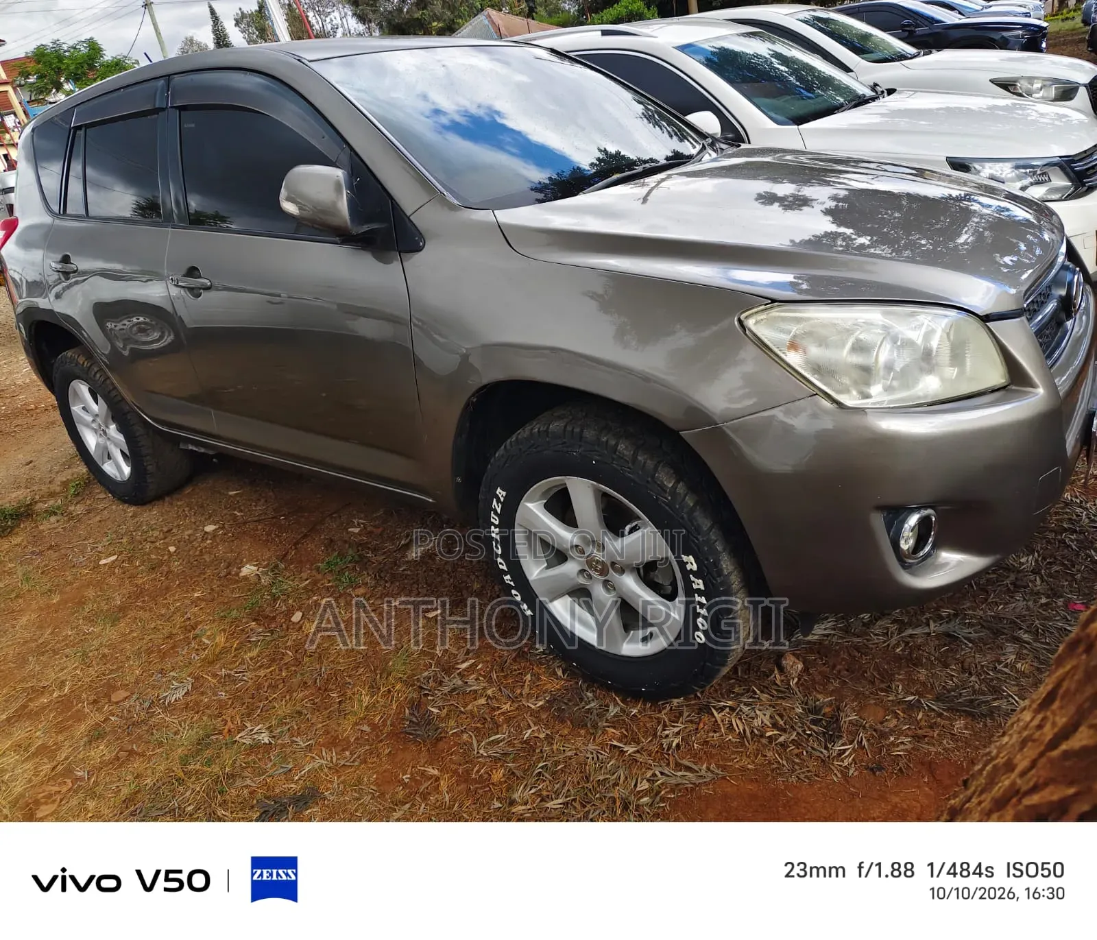 Toyota RAV4 2.5 2011 Gray